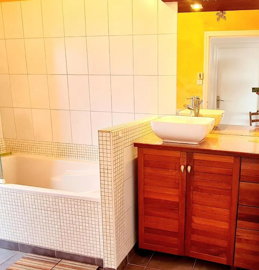 Appartement Vue Mer Concarneau 0*,  France